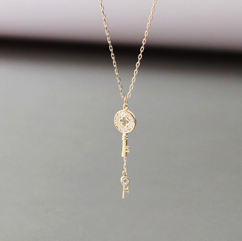 Twin Key Chime Necklace