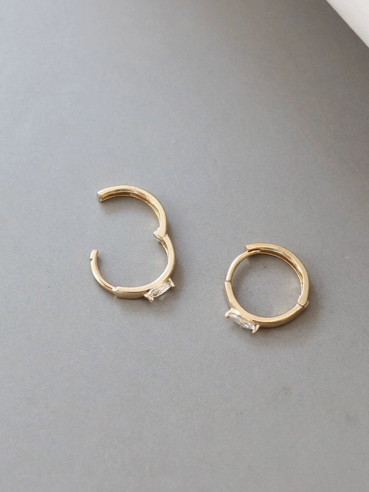 Raised Oval Eye Huggie Hoops