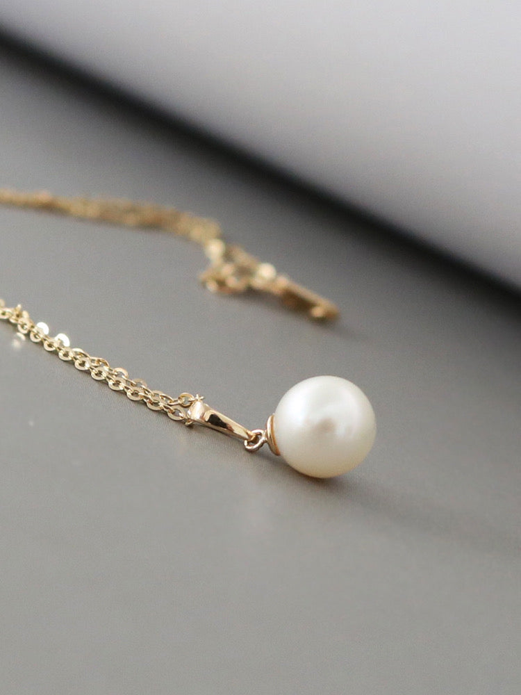 Hanging Pearl Charm Necklace