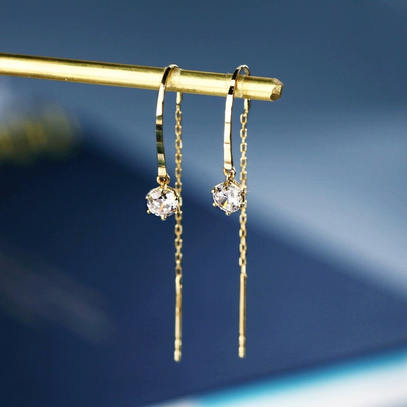 Drop Solitaire Chain Earrings