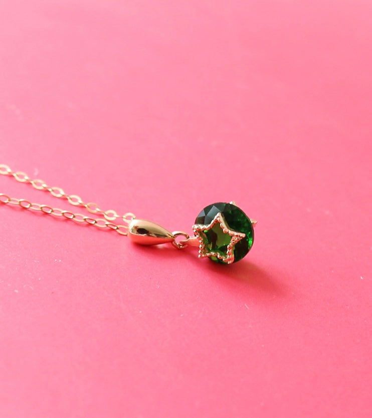 Green Mystic Star Stone Charm Necklace