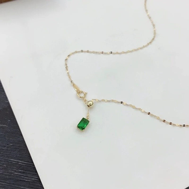 Green Gem Sequinned Chain Lariat Necklace