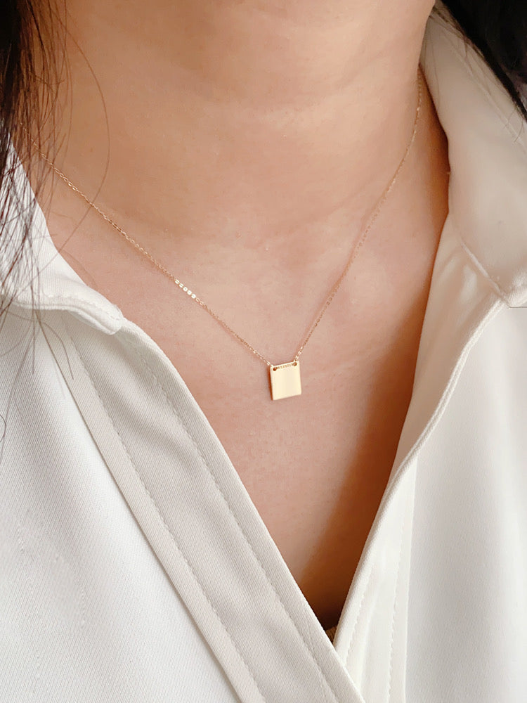 Pocket Sign Square Necklace