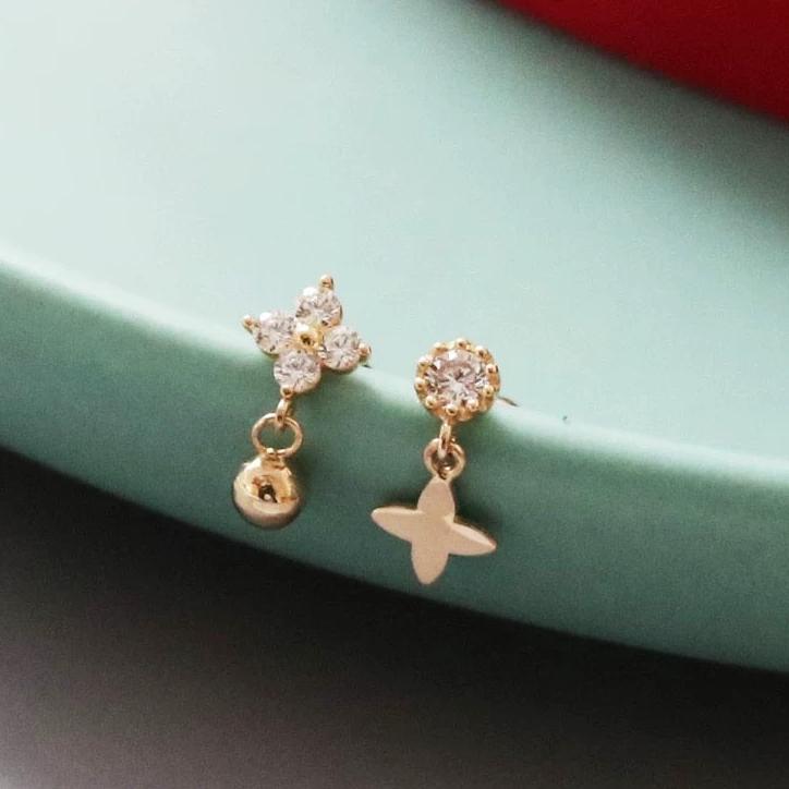 Asymmetrical Camilla Flower Stud Earrings