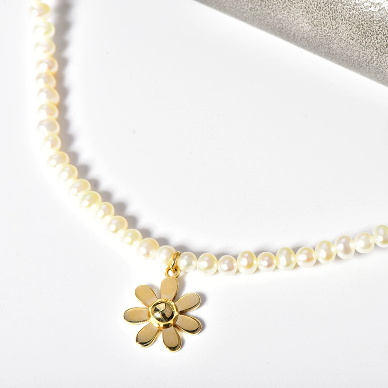 Sunflower Pearl Collar Necklace