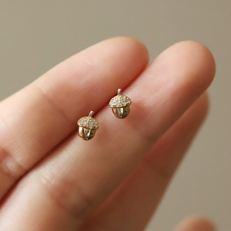 Sweet Acorn Stud Earrings