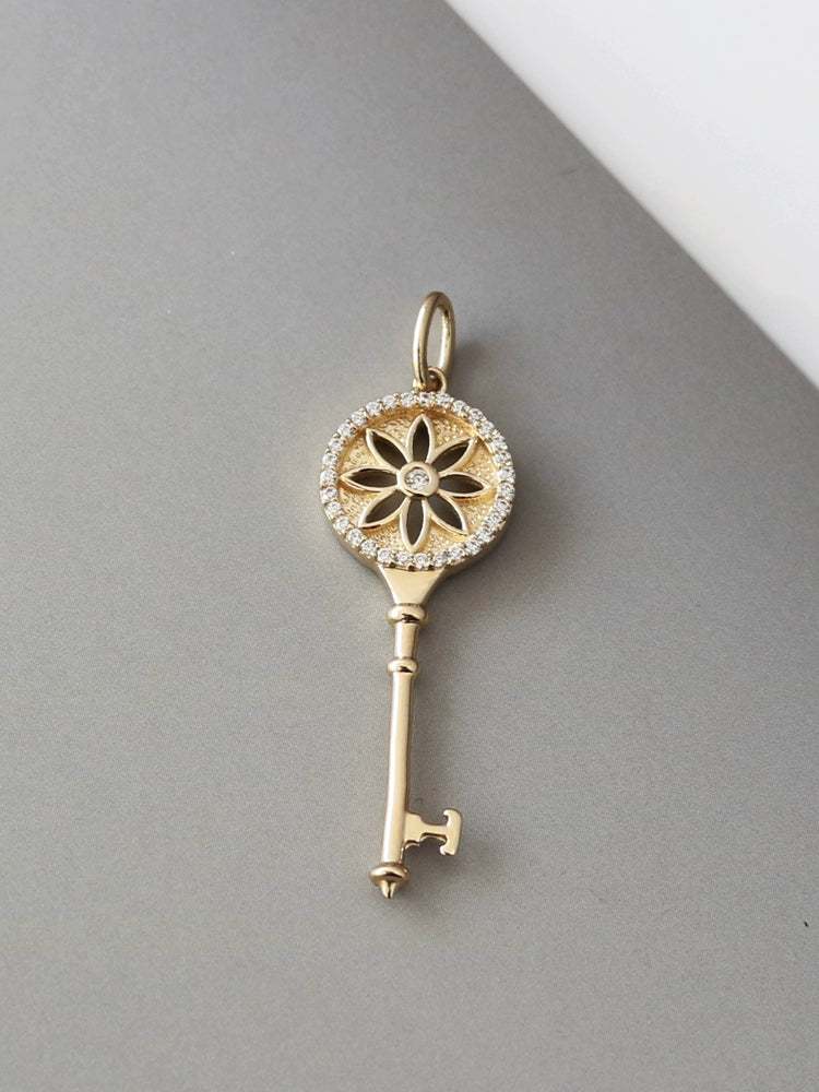 Sweater Flower Key Charm Pendant