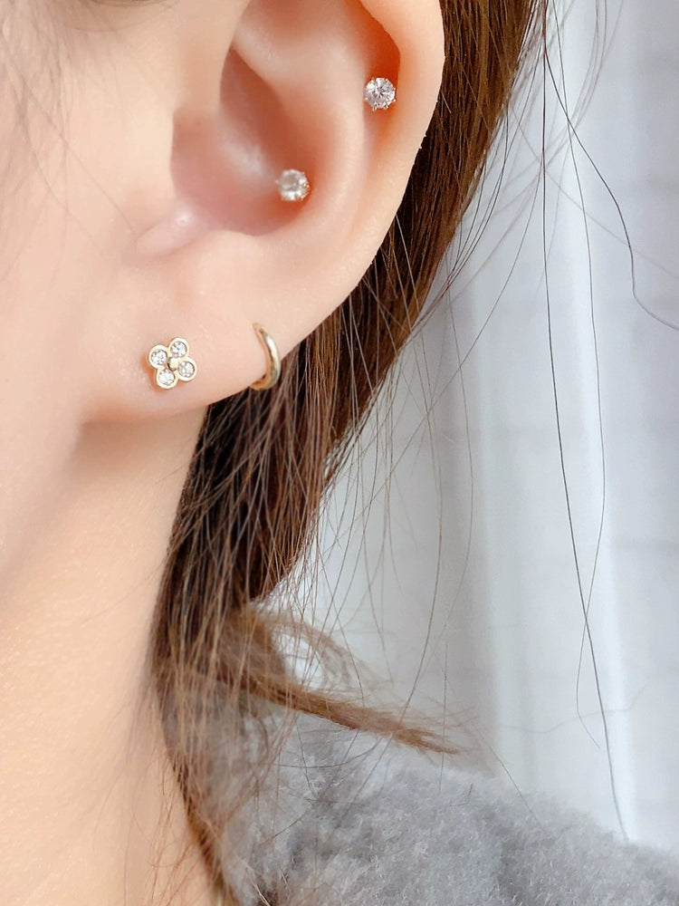 Moissanite Flower Stud Earrings