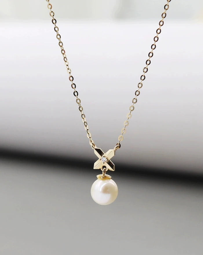 Envy X Pearl Necklace