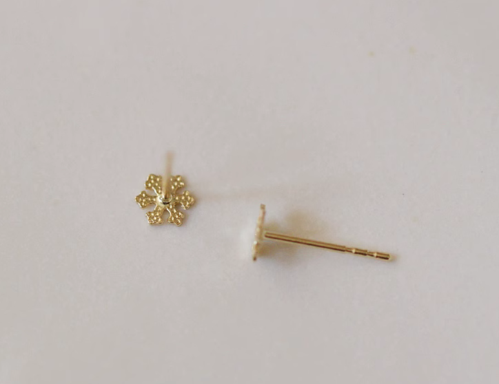 Snowflake Stud Earrings