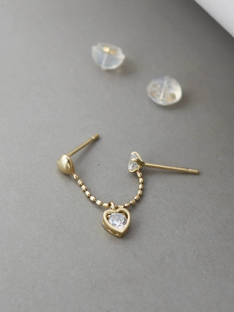 One Piece Hanging Heart Stud Earring