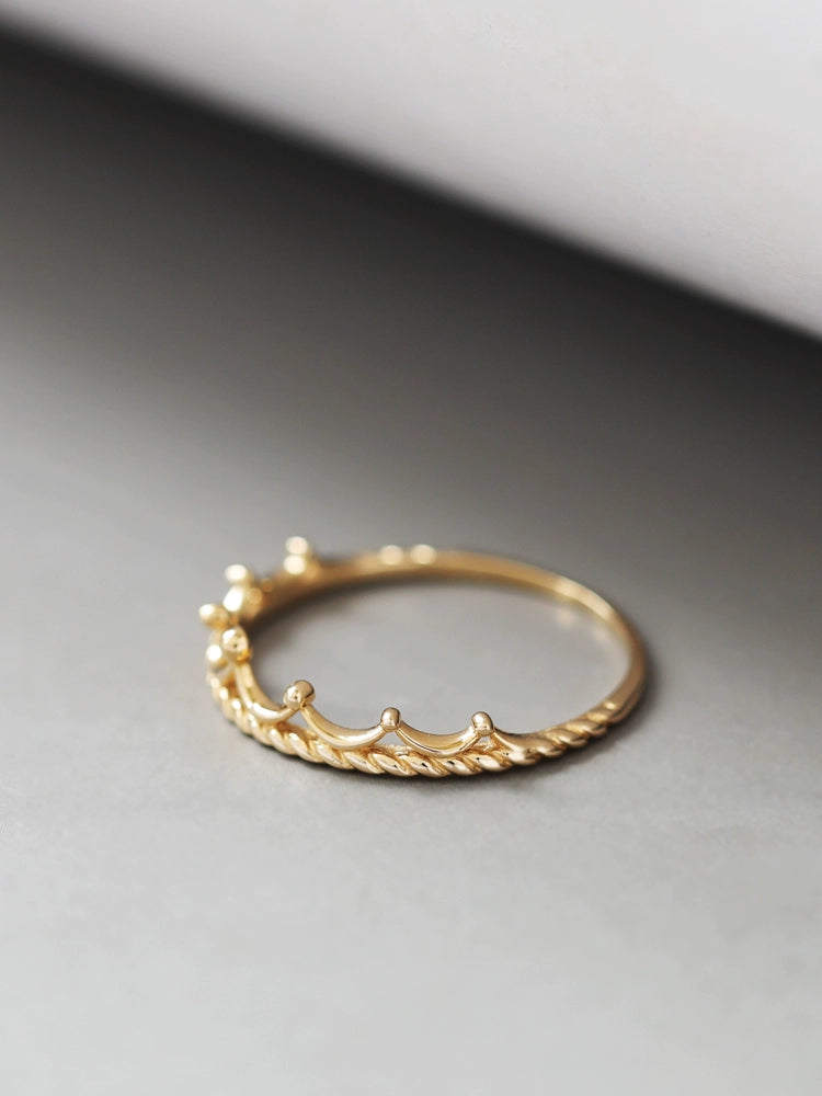 Cambridge Crown Stackable Ring