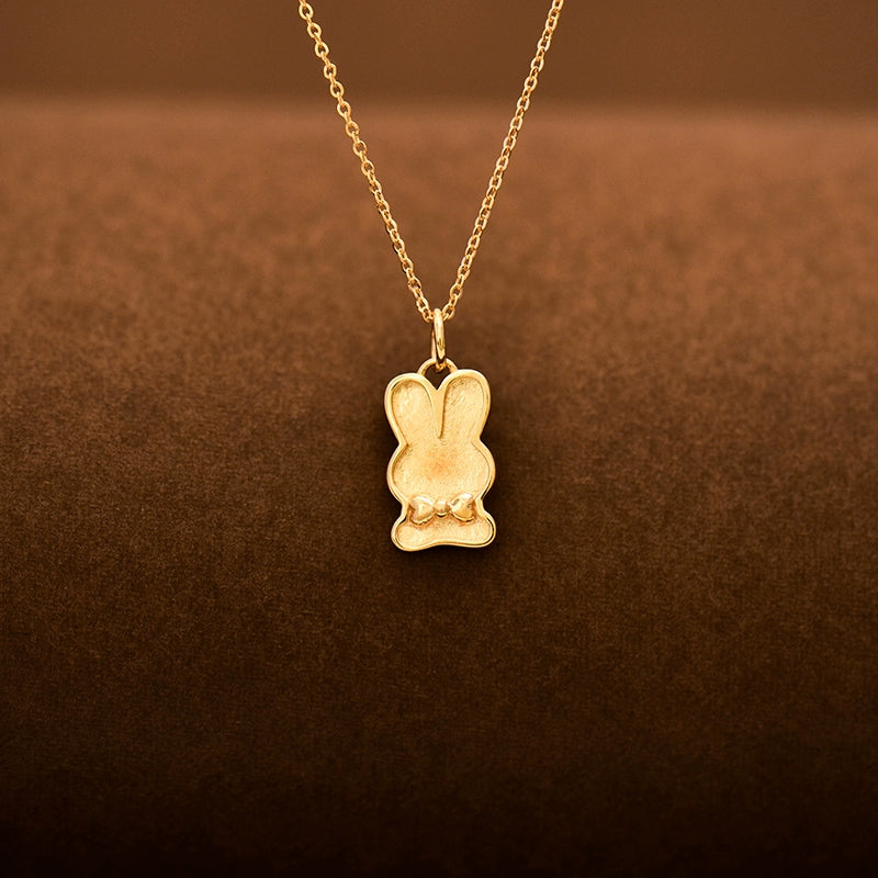 Wafer Bunny Shell Cham Necklace