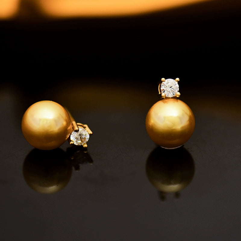 Treasure Pearl Ball Stud Earrings