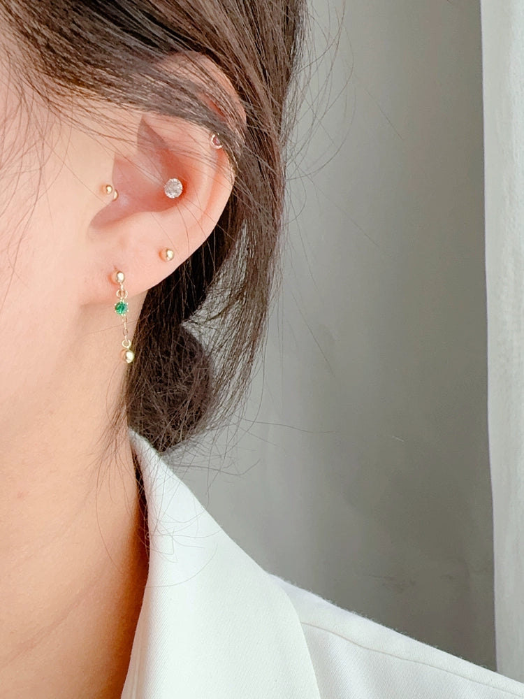 Asymmetric Ivy Chains Stud Earrings