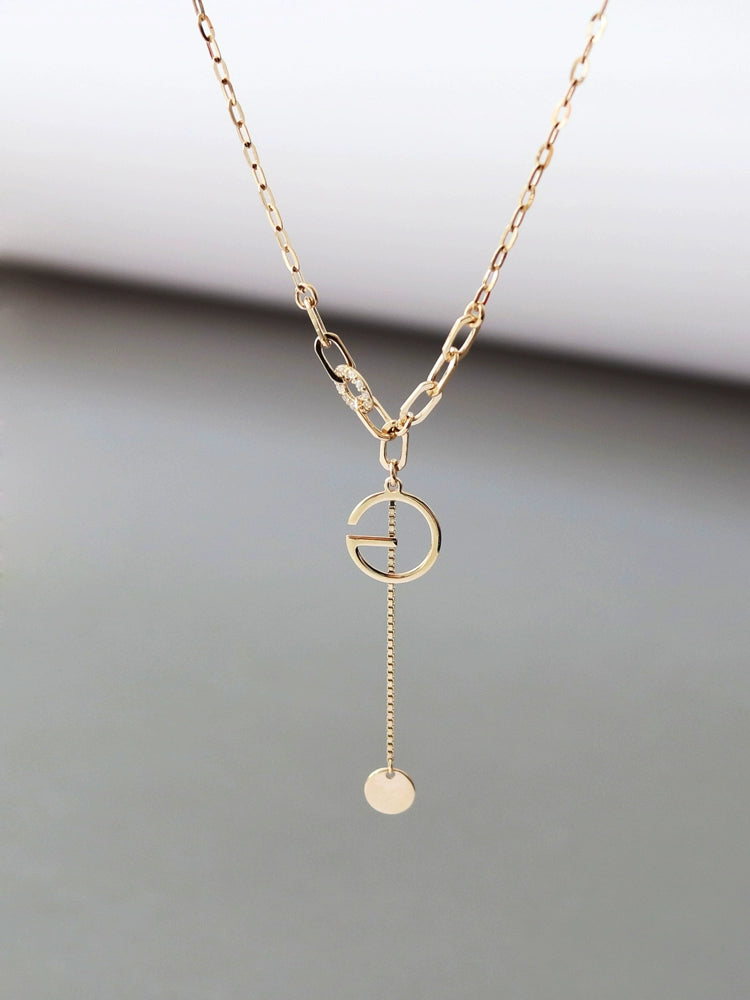 G Hanging Dial Lariat Necklace