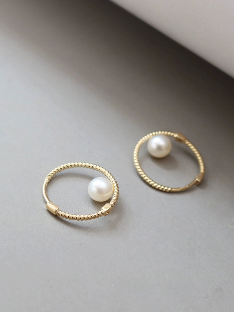 Pearl Twist Huggie Hoops