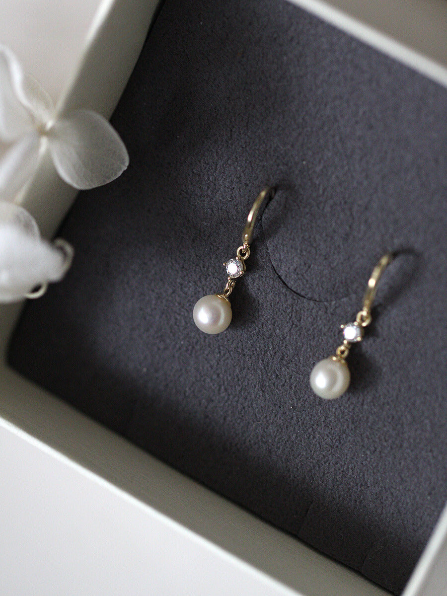 Dainty Pearl Drop Hook Earrings