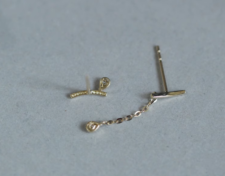 Asymmetrical Chain Stud Earrings