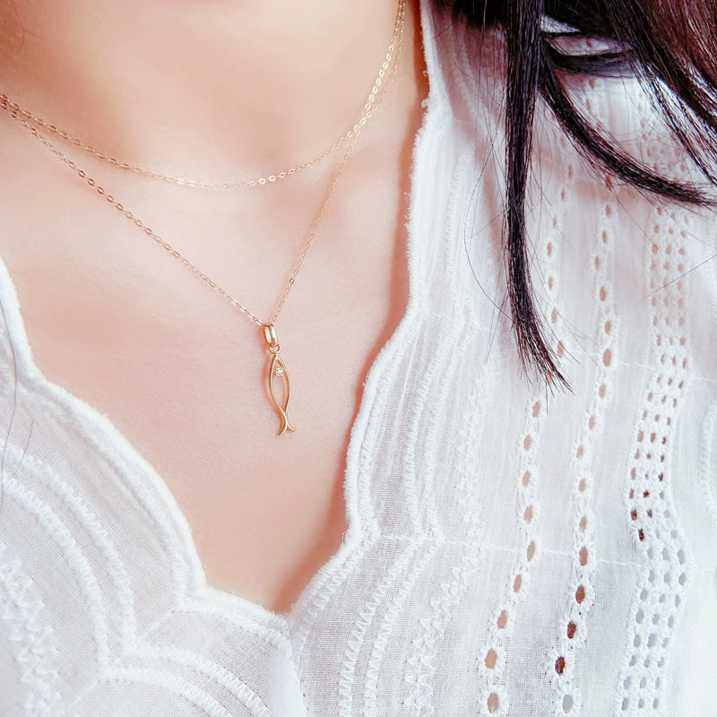 Hanging Fish Charm Necklace