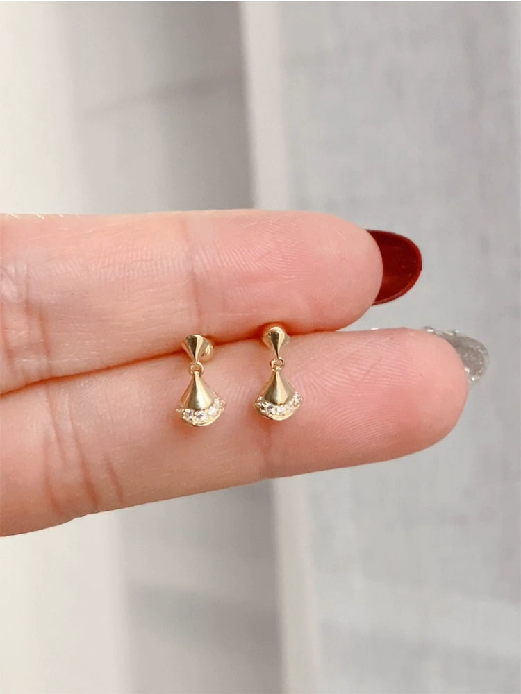 Trumpet Fan Sud Earrings