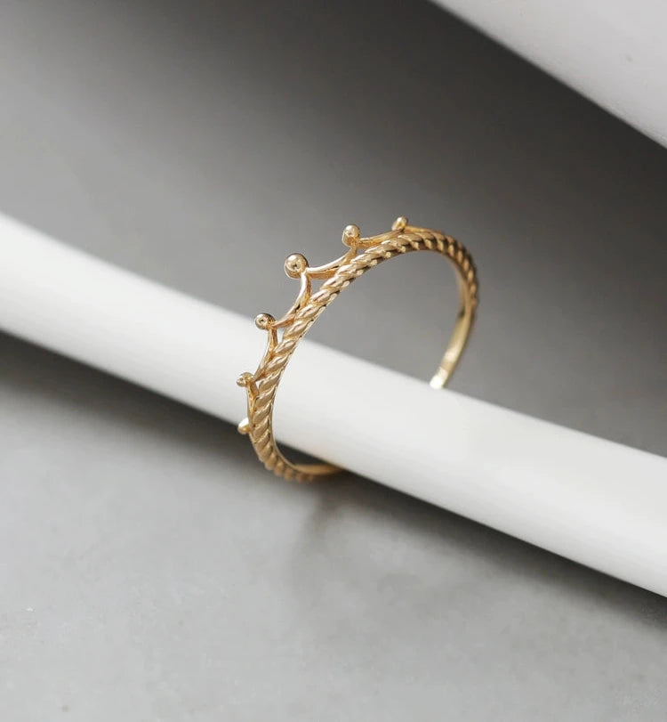 Cambridge Crown Stackable Ring