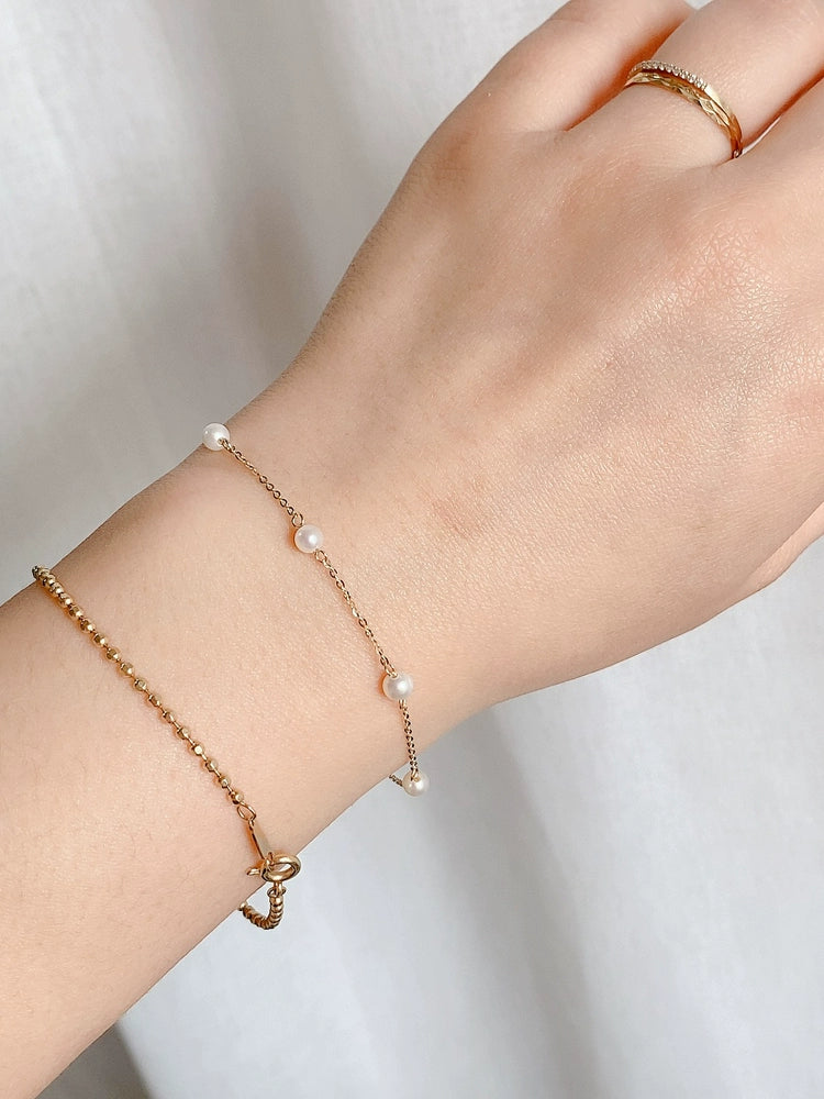 Five Pearl Bracelet