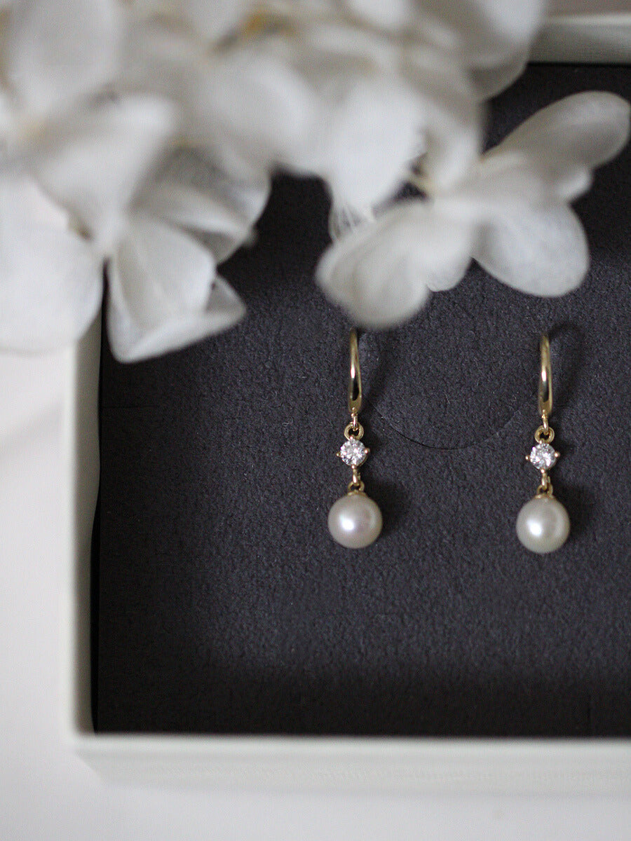 Dainty Pearl Drop Hook Earrings