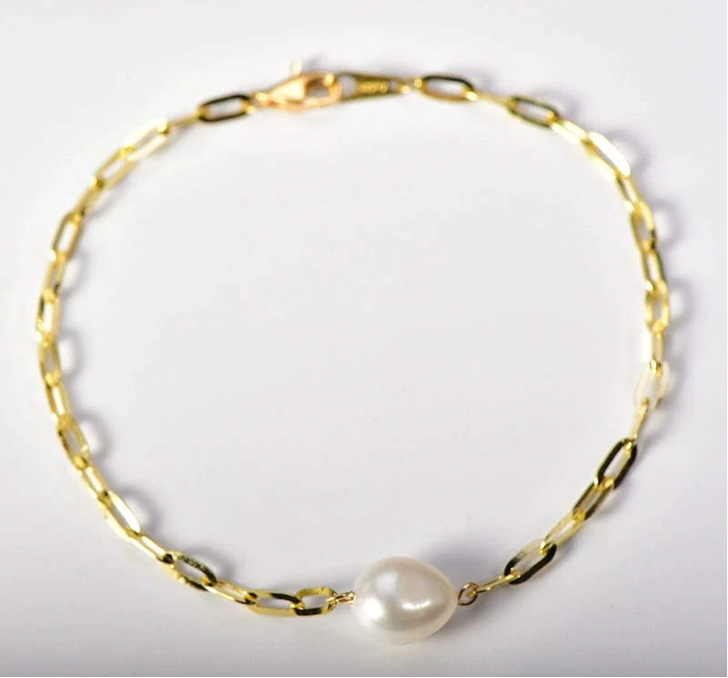 Pearl On Trace Chain Bracelet