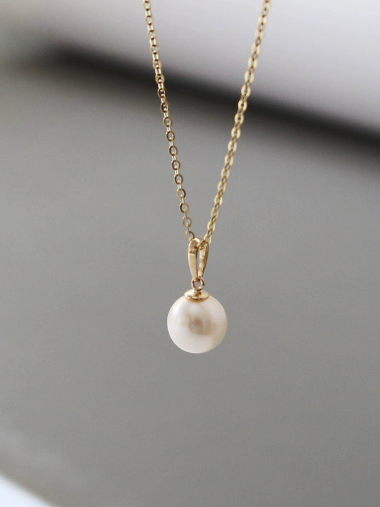 Hanging Pearl Charm Necklace