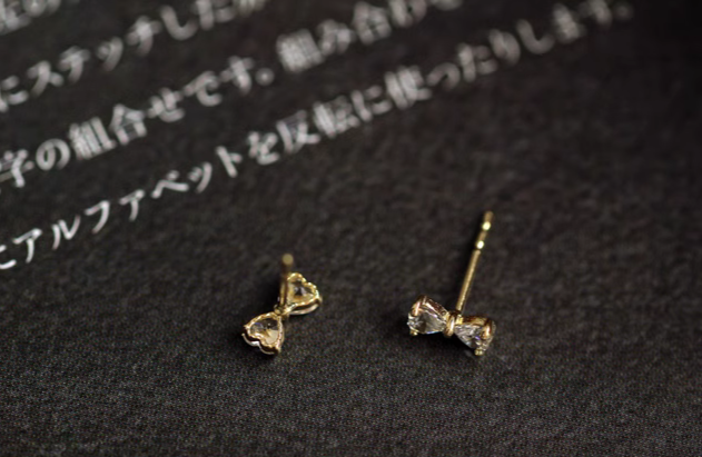 Bow Heart Stud Earrings