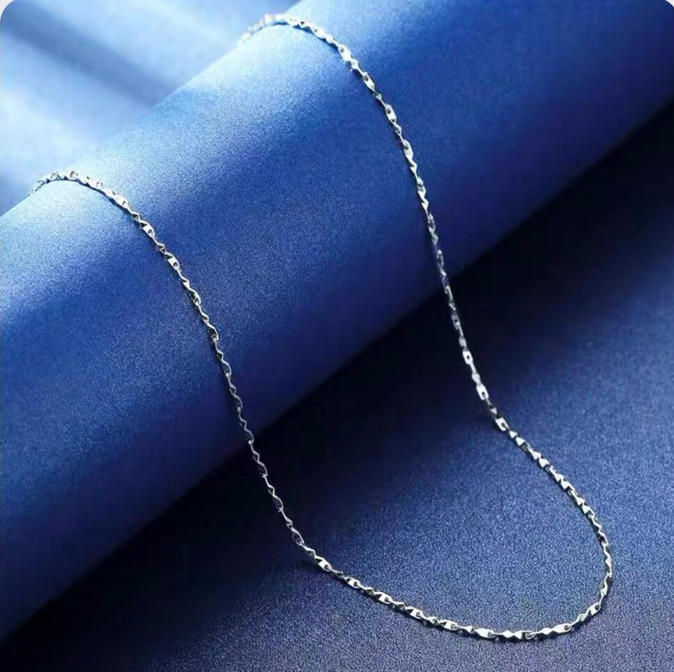 Fine Marine Twist Chain Necklace