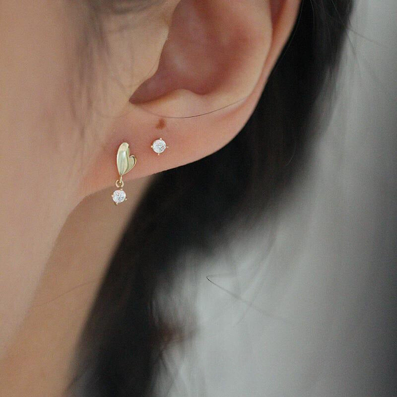 Asymmetric Hearts Stud Earrings