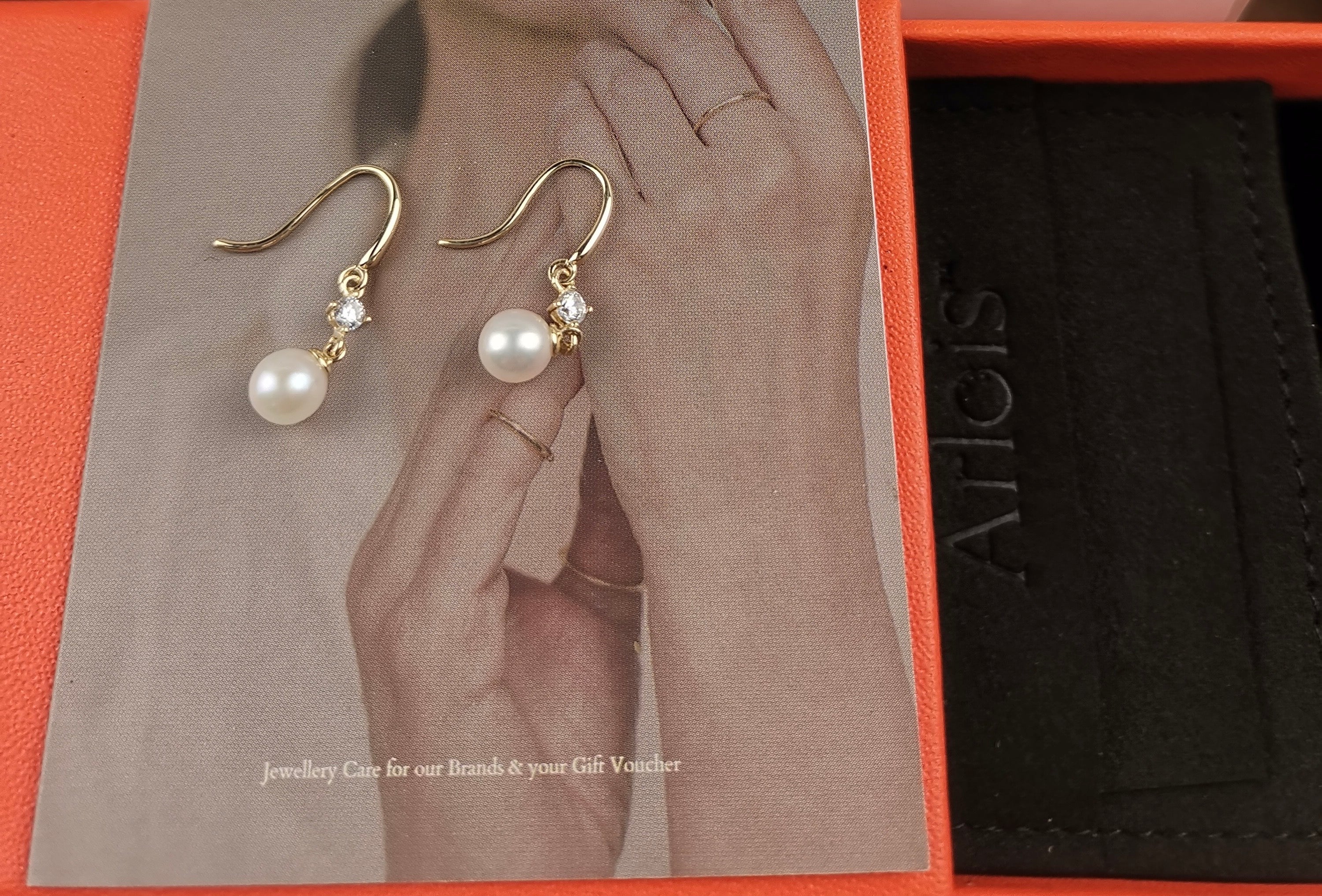 Dainty Pearl Drop Hook Earrings