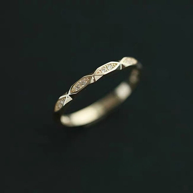 Divine Eyelet Stackable Ring