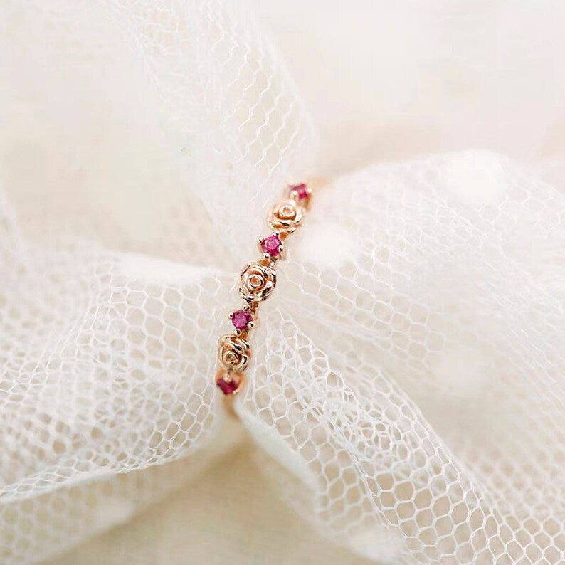 Roses Delight Stackable Ring