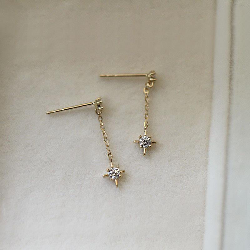 Star Flail Stud Earrings