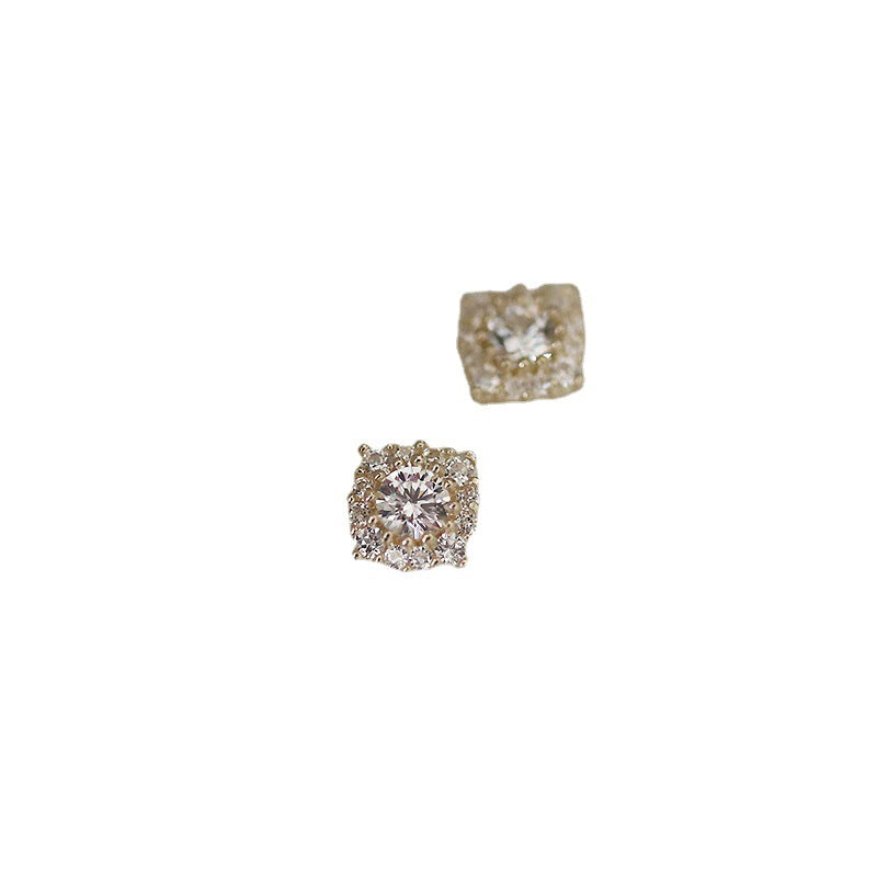 Diana Cluster Stud Earrings