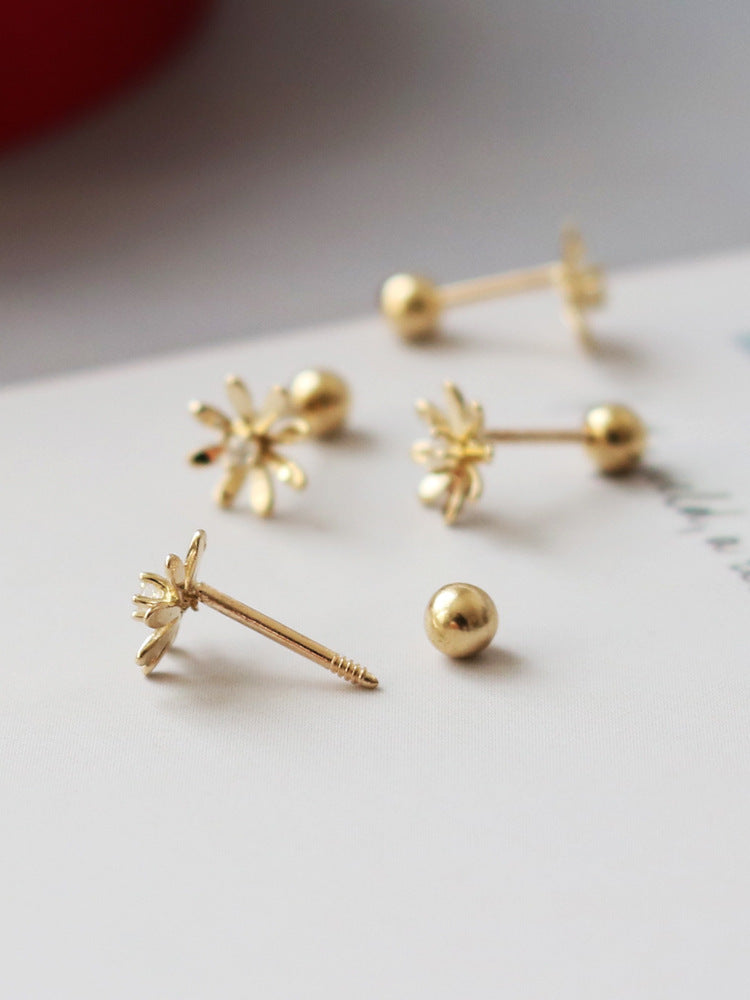 Dear Daisy Stud Earrings