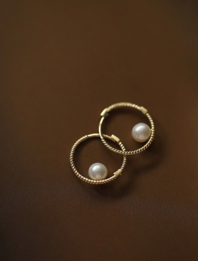 Pearl Twist Huggie Hoops