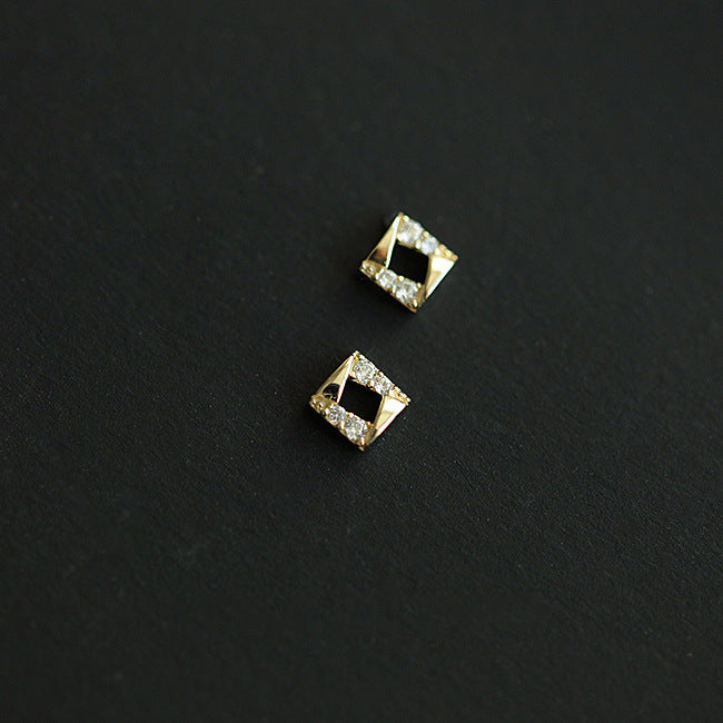 Courtyard Stud Earrings