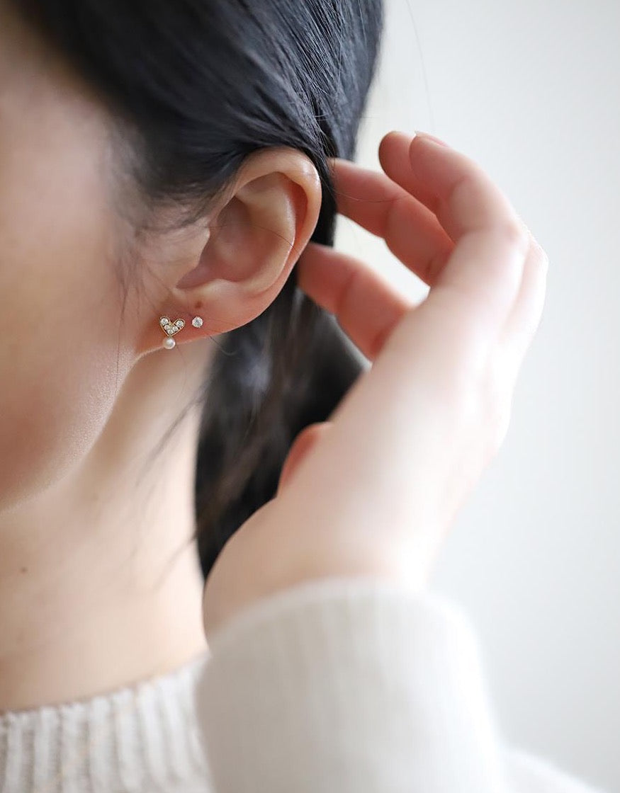 Twinkle Heart Stud Earrings