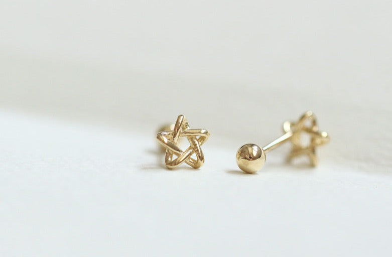 Gorgeous Star Stud Earrings