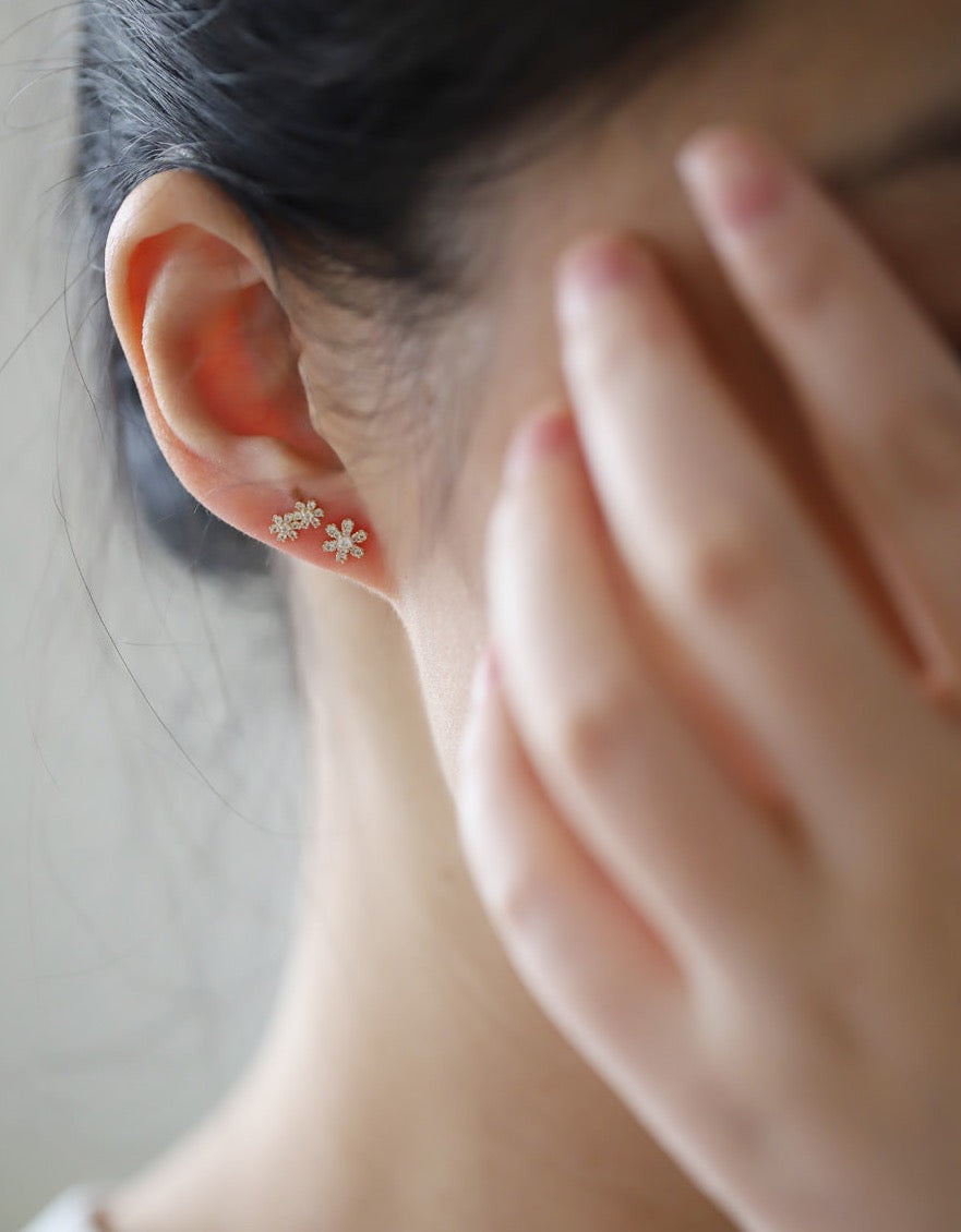 Asymmetric 1+2 Stud Earrings