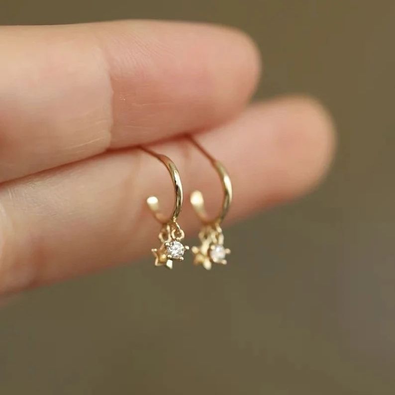 Sunny Star Hook Stud Earrings