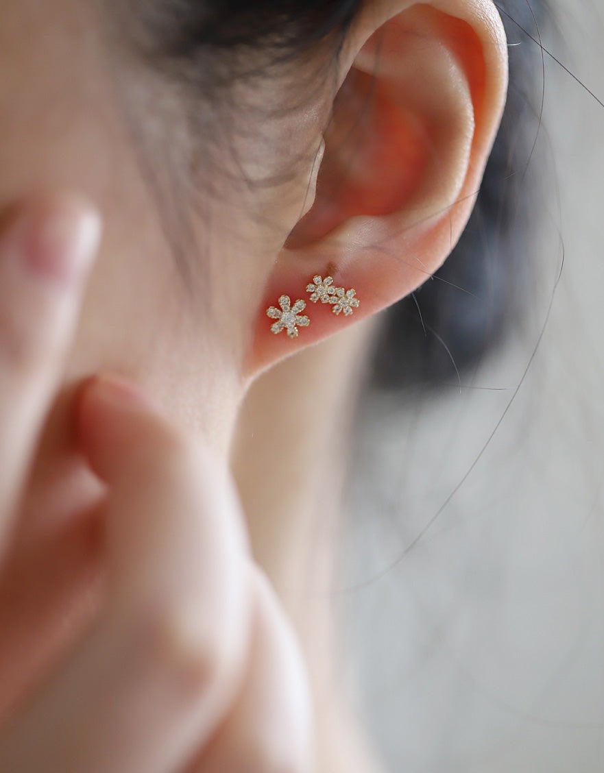 Asymmetric 1+2 Stud Earrings