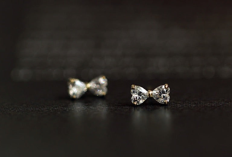 Bow Heart Stud Earrings